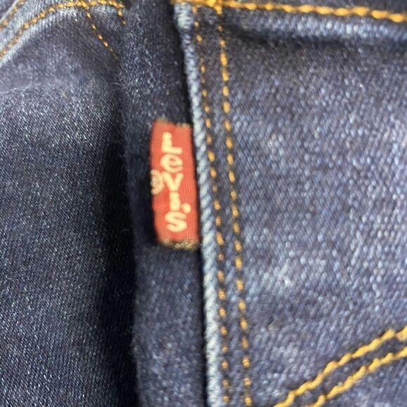 LEVI STRAUSS & CO Women’s Dark Wash Mid Rise Skinny‎ Jeans Size 18 Inseam 30” - Picture 3 of 9